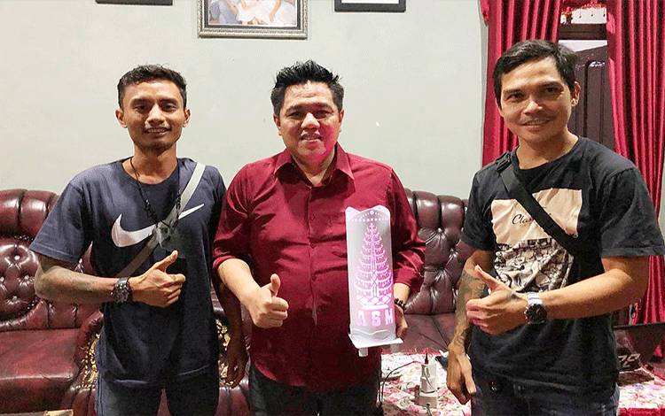 Wakil Ketua I DPRD Barito Timur Dukung Kreativitas UMKM Anak Muda