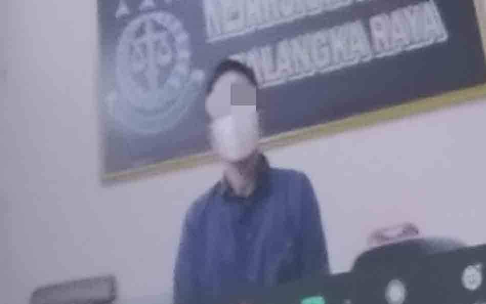 Terdakwa Ngaku Tebas Pagar Rumah Saudara karena Dendam Pribadi