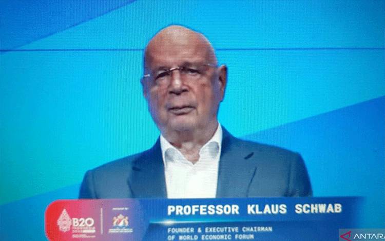 Pendiri WEF Nilai Indonesia Tepat Angkat Pemulihan Kesehatan Global di G20