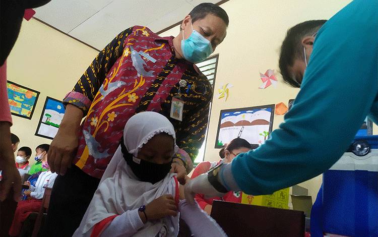 Baru 8.757 Anak Usia 6-11 Tahun Jalani Vaksinasi di Kotim