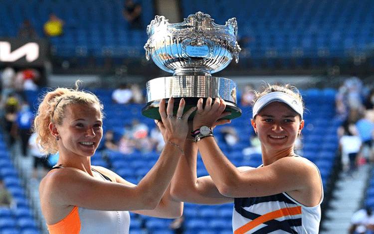 Krejcikova dan Siniakova Juara Ganda Putri Australian Open