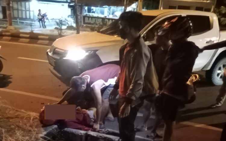 Sepeda Motor Tabrakan dengan Mobil Dekat DPRD Barito Timur, Satu Tak Sadarkan Diri
