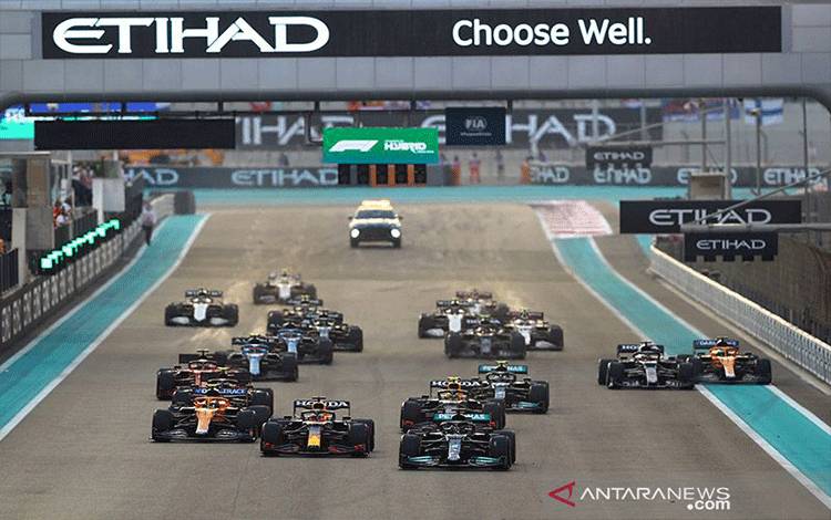 Formula 1 Akan Wajibkan Vaksin COVID-19 untuk Musim 2022