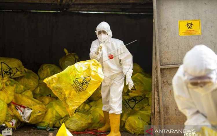 WHO: Puluhan Ton Limbah Medis COVID Mengancam Kesehatan
