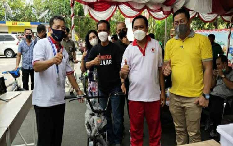 Tarik Minat Anak Usia 6-11 Tahun Ikuti Vaksinasi Covid-19 Lewat Doorprize