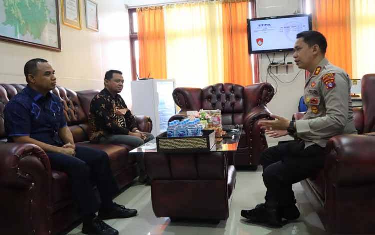 Kapolres Seruyan Terima Kunjungan Kepala Bandara Kuala Pembuang