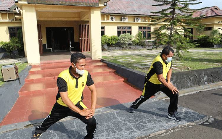 Personel Polres Kapuas Jaga Kebugaran Tubuh dengan Berolahraga