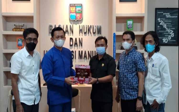 Komisi A DPRD Palangka Raya Pelajari Fungsi Pengawasan dan Peningkatan PAD di Bogor