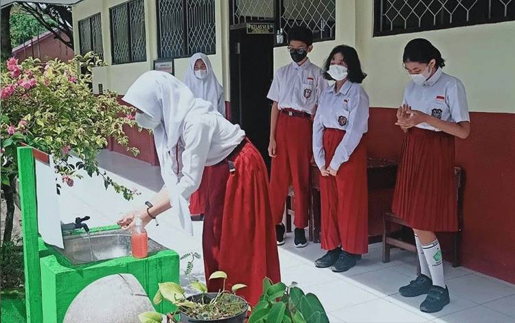 Disdik Palangka Raya: Orang Tua Bisa Pilih Anaknya Belajar di Sekolah atau Online