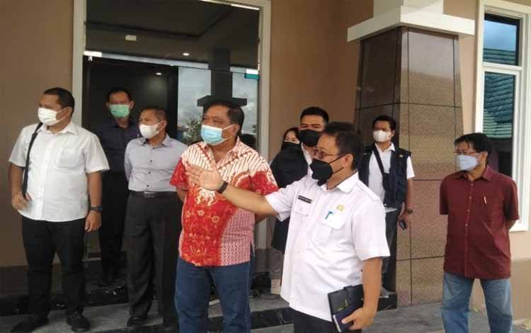 Komisi II Kunjungan Kerja ke Kapuas Tinjau Guest House Food Estate