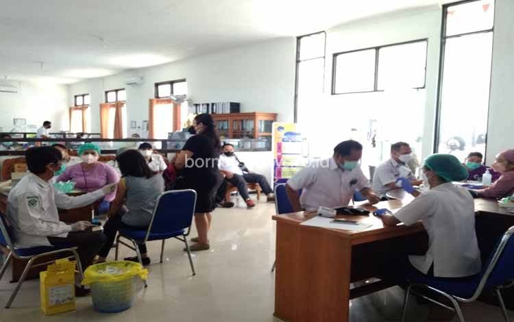 ASN dan Tenaga Kontrak di Murung Raya Divaksin Booster
