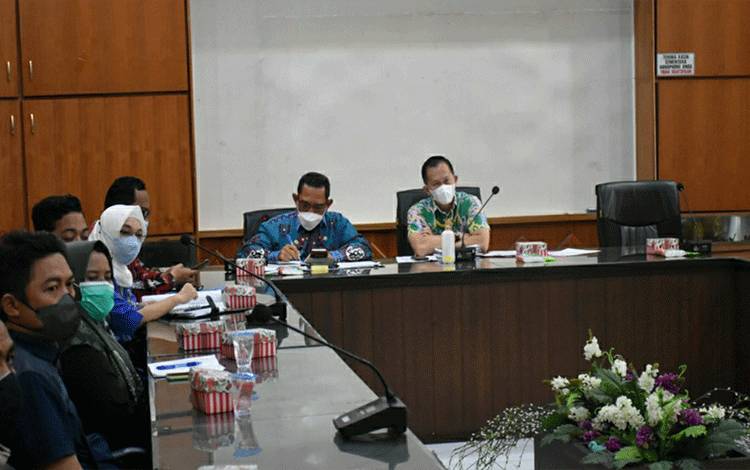 Sekda Kapuas Pimpin Rapat Koordinasi Terkait Elpiji 3 Kg