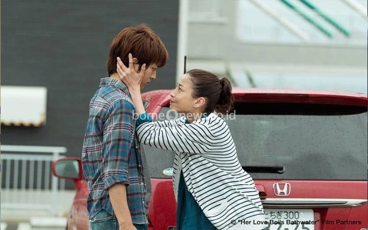 Sajian Drama Keluarga nan hangat di "Her Love Boils Bathwater"