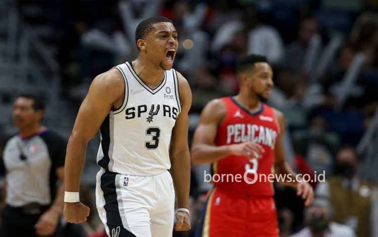 Spurs Tundukkan Pelicans 124-114