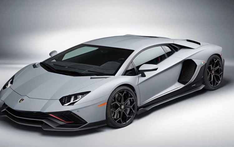 Lamborghini Aventador