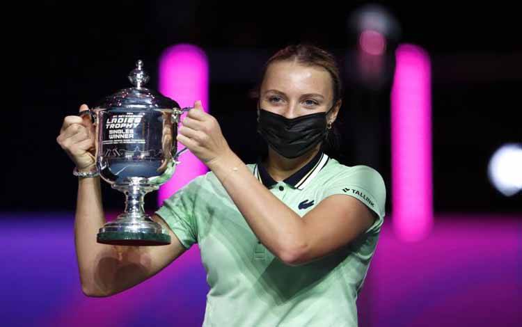 Bungkam Sakkari di Final, Kontaveit Raih Trofi di St. Petersburg