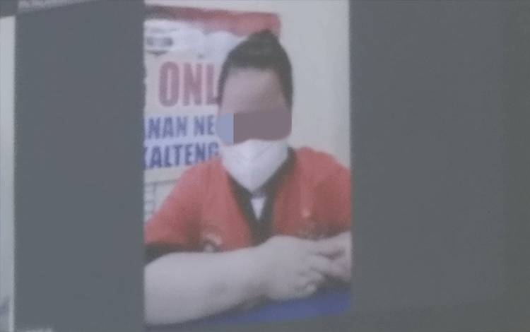 Perempuan Pemilik 1 Kantong Sabu Dituntut 6 Tahun Penjara