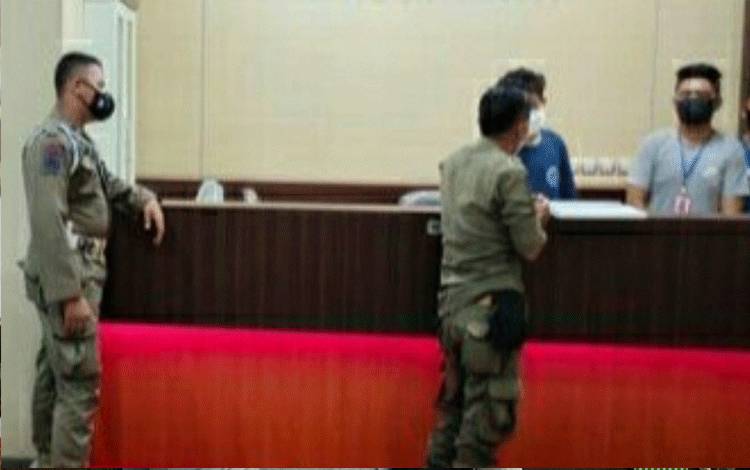 Satpol PP dan Damkar Kapuas Cek Penerapan Prokes di Penginapan