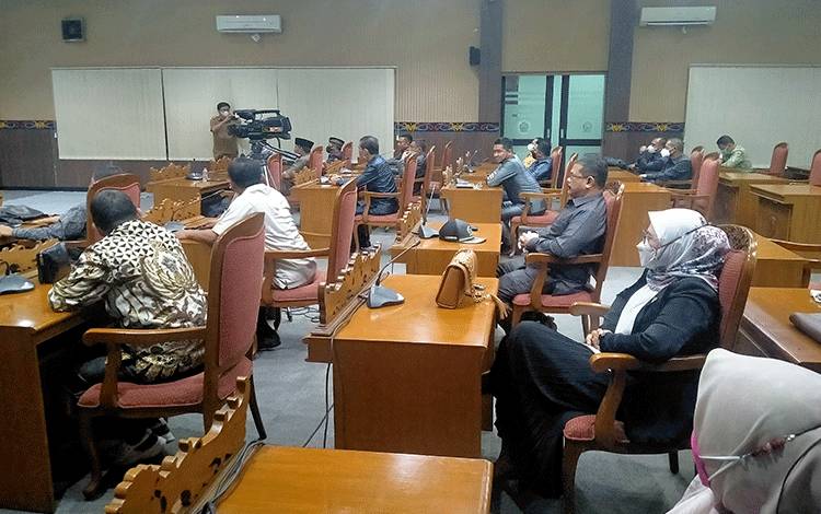 Paripurna pengesahan Alat kelengkapan dewan DPRD Kotim.