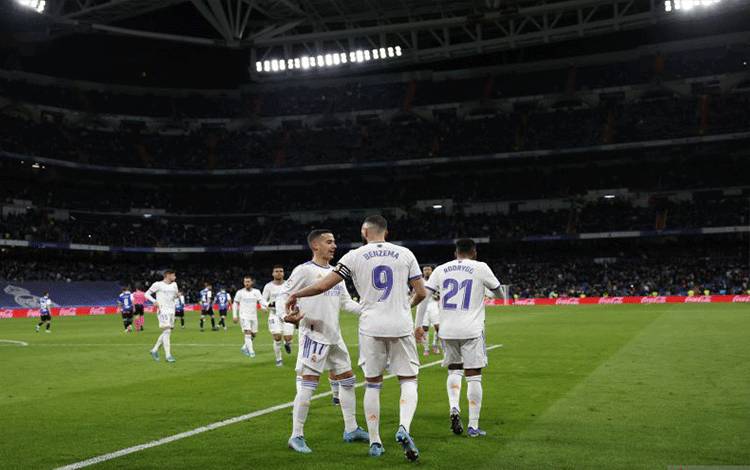 Real Madrid Cukur Alaves Tiga Gol Tanpa Balas