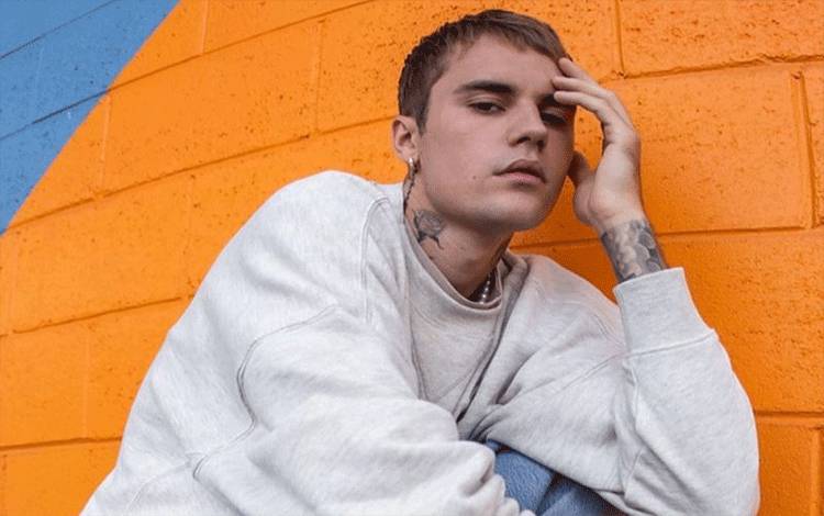 Justin Bieber Positif COVID-19, Konser Las Vegas Ditunda