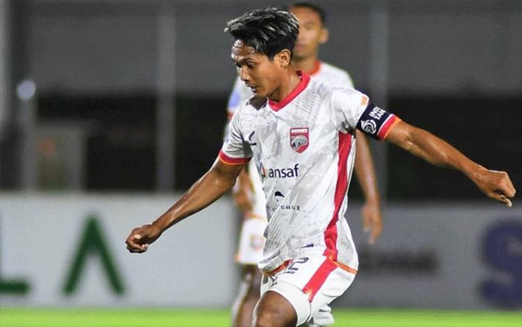 Gelandang Borneo FC Hendro Siswanto Terancam Menepi Hingga Akhir Musim