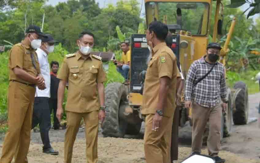Wali Kota Palangka Raya Minta Warga Bersabar Tunggu Giliran Perbaikan Infrastruktur