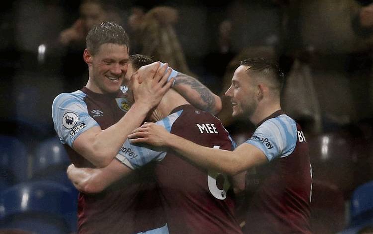 Brentford Capai Kesepakatan dengan Ben Mee