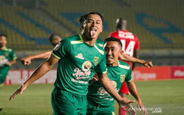 Pelatih Persebaya Puas Menangi Derbi Jatim Lawan Arema FC