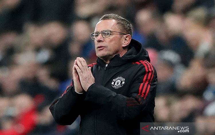Ralf Rangnick Serang Balik Komentar Louis van Gaal tentang Manchester United