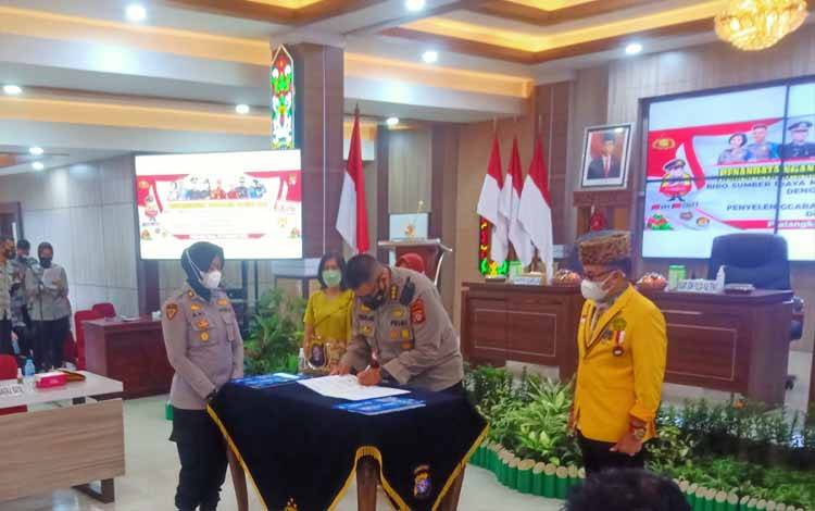 Polda Kalteng MoU Jamin Penerimaan Polri Secara Transparan