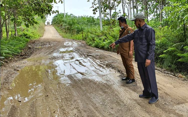 Masih Banyak Warga Harapkan Perbaikan Jalan