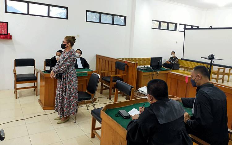 Korupsi APBDes, Anggota DPRD Gunung Mas Divonis 3 Tahun Penjara