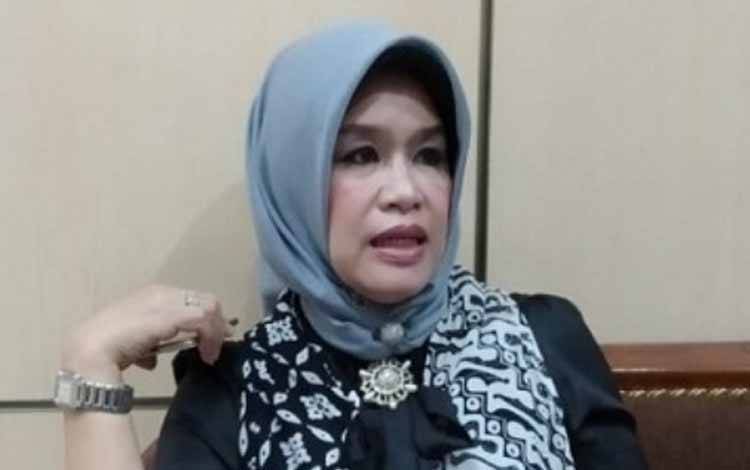 Legislator Ini Ajak Masyarakat Lestarikan Kerajinan Batik Kalteng