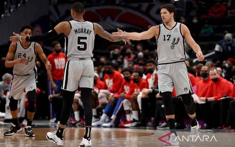 Ringkasan NBA: Debut Dominan Harden Antarkan Sixers Gilas Timberwolves