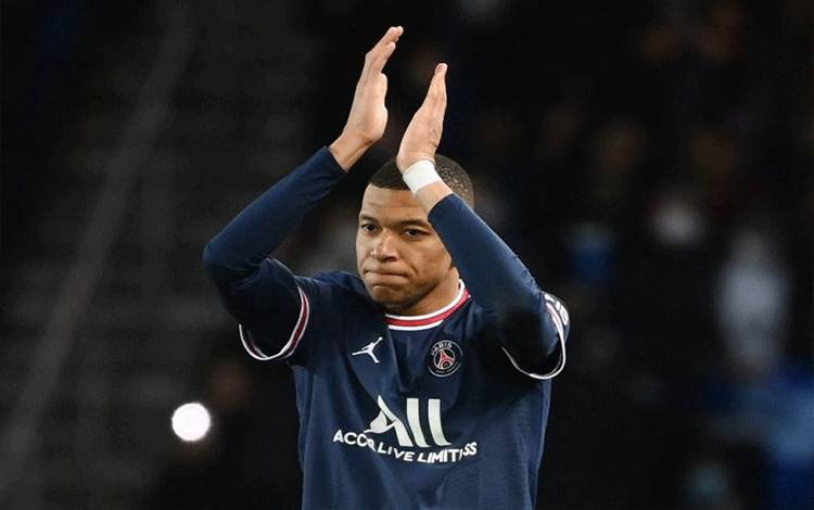 Mbappe Cetak Dua Gol Ketika PSG kian Tinggi di Puncak Klasemen