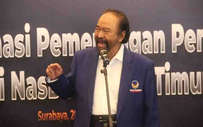 Ketua Umum Partai NasDem Surya Paloh saat konferensi pers sebelum memimpin Rapat Koordinasi Pemenangan Pemilu 2024 di Dyandra Convention Centre Jalan Basuki Rahmat Surabaya, Senin (28/2/2022). (foto : ANTARA/HO-NasDem Jatim)