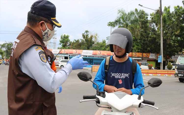 Terus Bertambah, 93 Warga Kobar Terkonfirmasi Positif Covid-19