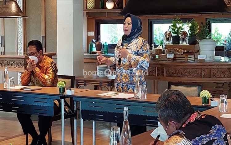 Pemkab Kobar Terus Dorong Penerapan Pengelolaan Kelapa Sawit Berkelanjutan