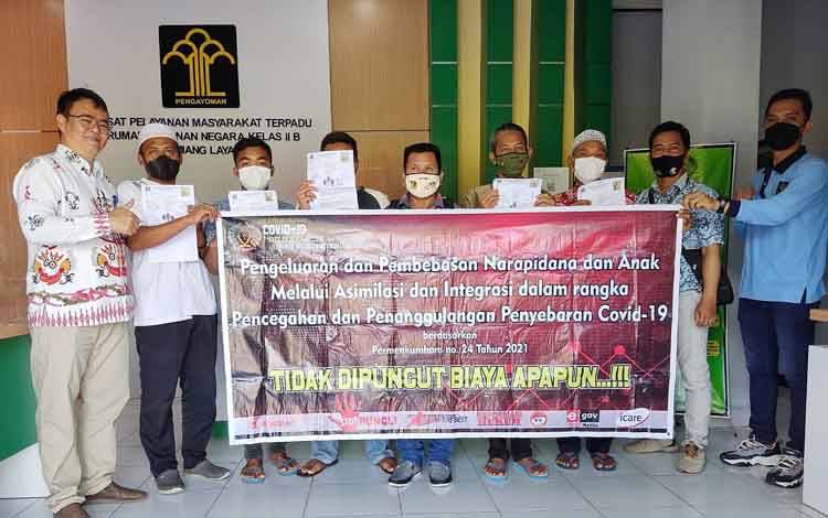 7 Warga Binaan Rutan Tamiang Layang Terima Pembebasan dan Asimilasi