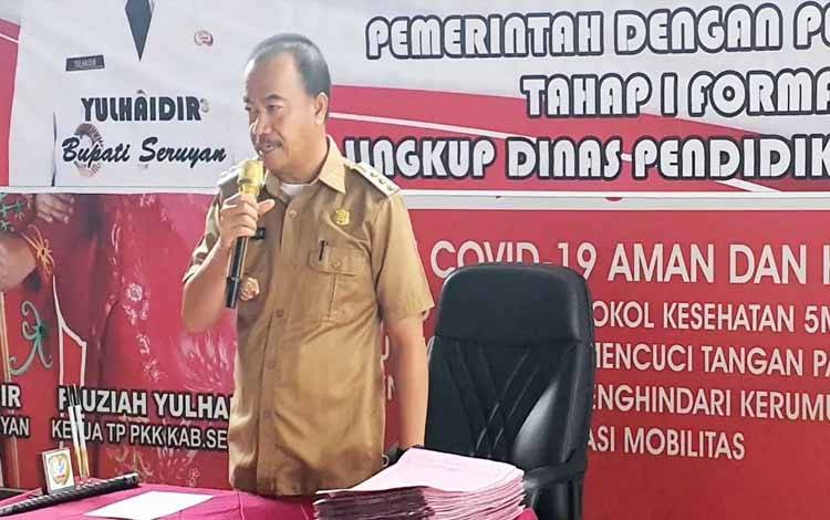 Bupati Seruyan Ingatkan Jangan Gunakan Calo saat Urus Dokumen Kependudukan