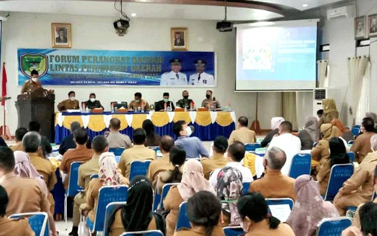 Bupati Barito Utara Buka Forum Lintas Perangkat Daerah