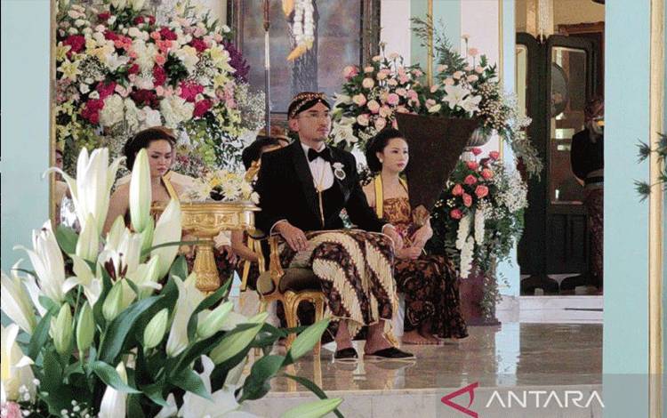 Gusti Bhre Resmi Menjadi KGPAA Mangkunegara X