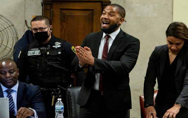 Aktor Jussie Smollett Dijatuhi Hukuman karena Rekayasa Kejahatan