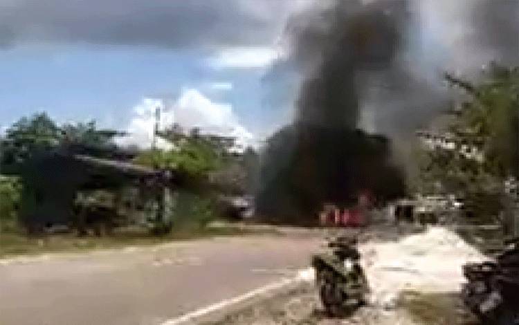 Warung Tepi Jalan di Karya Unggang Katingan Ludes Terbakar