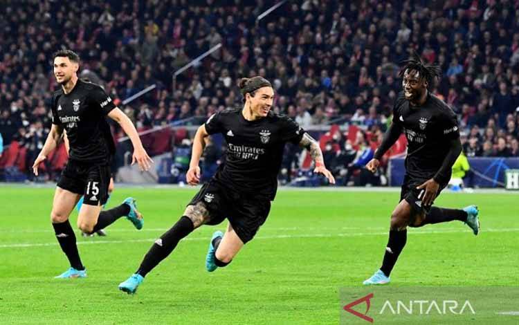 Darwin Nunez Antar Benfica Sisihkan Ajax Menuju Perempat Final