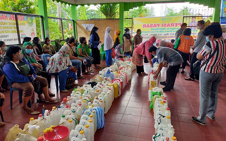 KSP Ikut Awasi Ketersediaan Pasokan Minyak Goreng di Pasaran