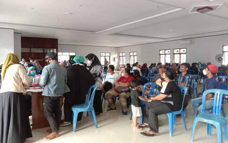 BPBD Kalteng Gelar Vakinasi Bonus Minyak Goreng dan Beras di Sukamara