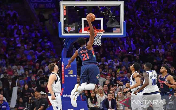 Joel Embiid Pimpin Sixers Akhiri Tren Tandang Positif Mavericks