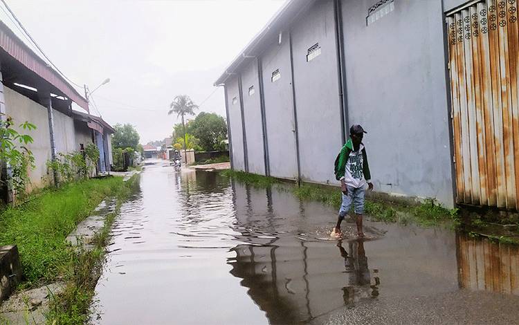 Sejumlah Kawasan di Sampit Masih Terendam Banjir